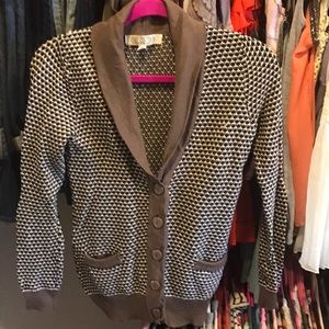 Sweater only worn once!